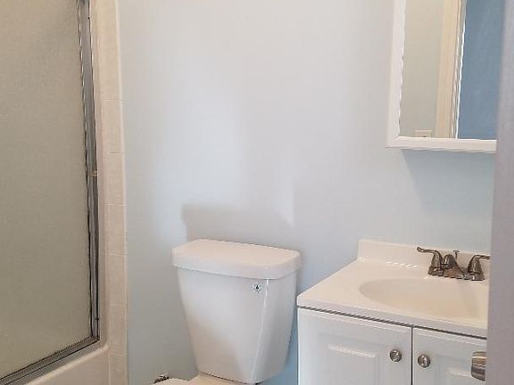 5th image of 2143 Bolanos Ave