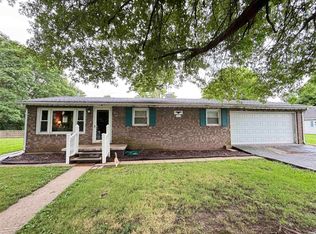 303 S 7th St, Cayuga, IN 47928