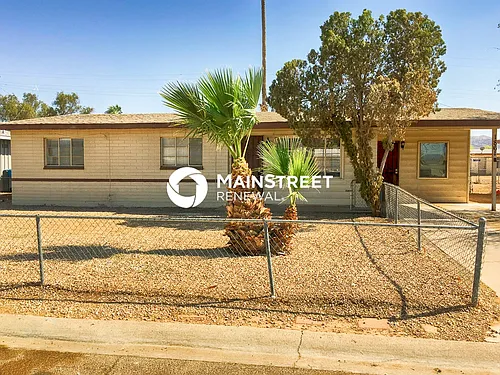 1861 E Mobile Ln Photo 1