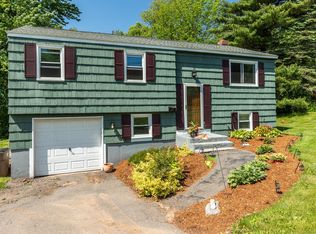 22 Ridgewood Dr, Vernon, CT 06066