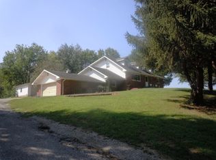 13438 Michael Rd, Highland, IL 62249