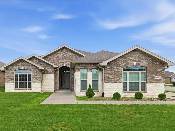5900 NW Meade St, Bentonville, AR 72713