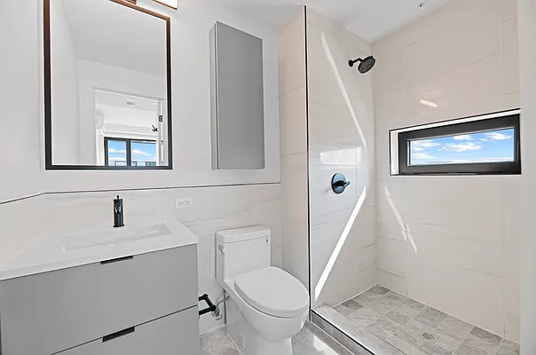 Rented by REAL New York | media 92