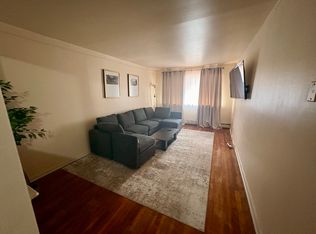1264 Metcalf Ave #3, Bronx, NY 10472