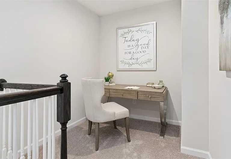 204 Dana Dr — Photo 30