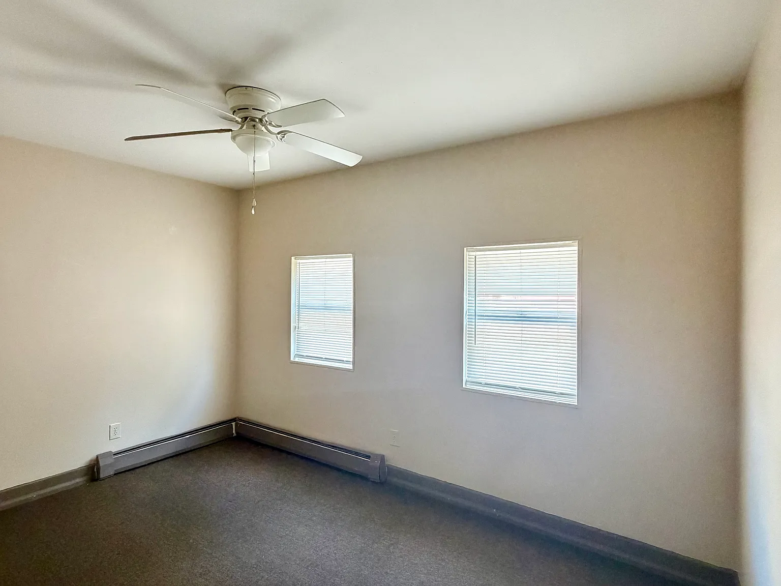 1 bed, 850 sqft, $1,200 — Photo 4