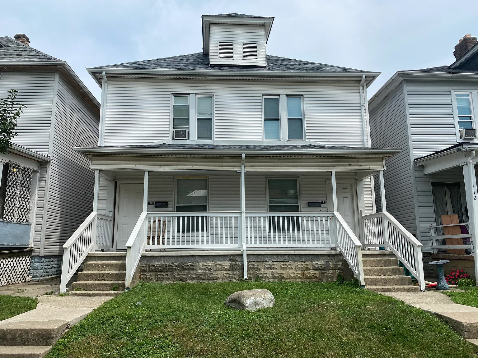 3 bed, 1131 sqft, $1,350 — Photo 1