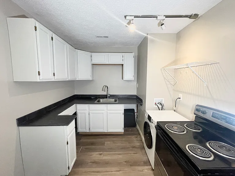 9030 Reed Rd #2 — Photo 3