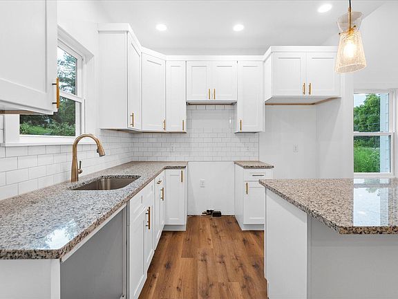 5th image of 4821 Green Shanty Rd