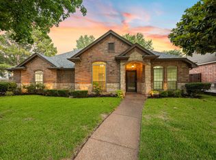 7832 Heatherbrook Ct, North Richland Hills, TX 76182
