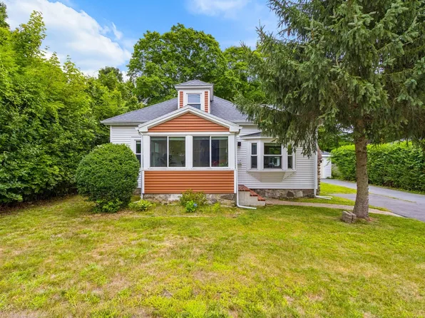 142 S Main St, Sharon, MA 02067