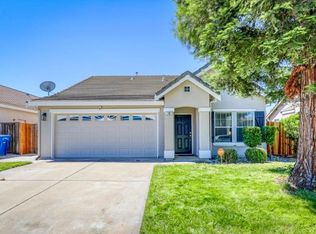 16 Beaucanon Ct, Elk Grove, CA 95758