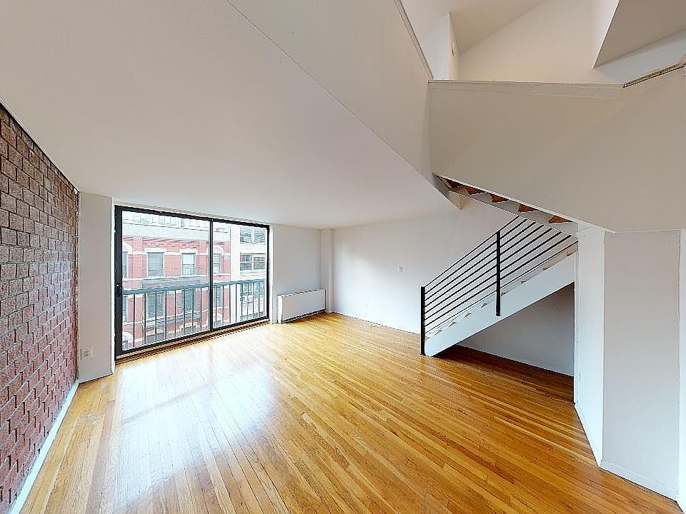 1st image of 10 Jones St APT 5F