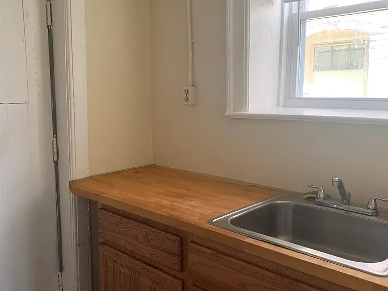 The Fee Apartments — Photo 11