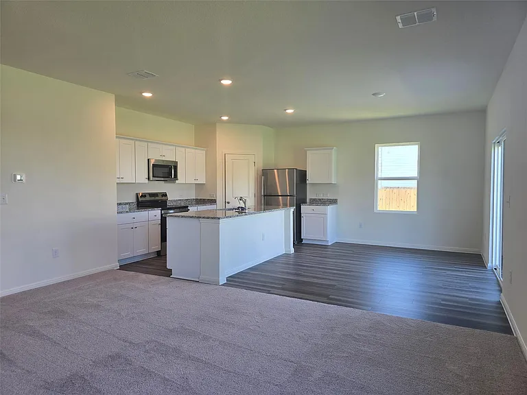 121 Blazilmar Ln — Photo 9