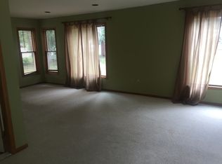 1341 Cambria Dr, Troy, MI