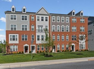 7736 Port Capital Dr, Elkridge, MD 21075