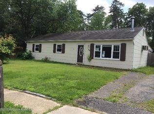 33 Lakeview Dr, South Toms River, NJ 08757