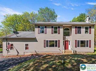 131 Penn Forest Dr, Albrightsville, PA 18210