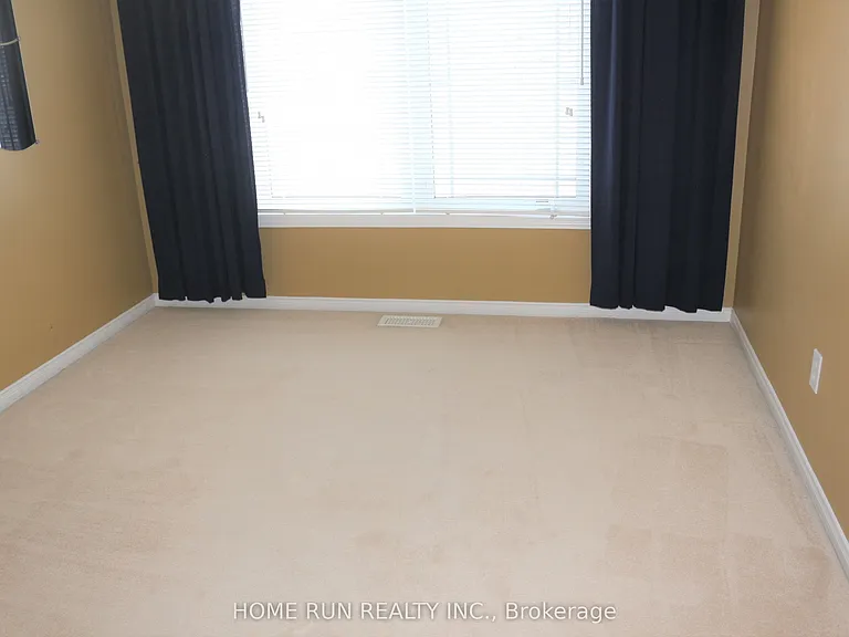 251 Meadowbreeze Dr — Photo 26