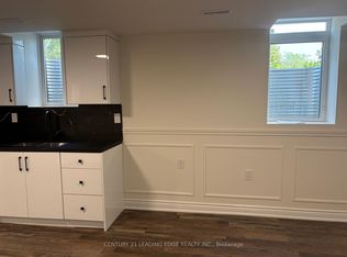 968 Summerbreeze Ct, Mississauga, ON L5V1E1