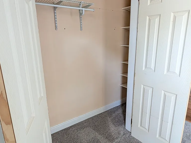 4502 S Cameron Ave — Photo 22