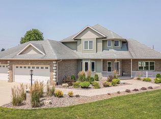 5333 E Clayshire Dr, Milton, WI 53563