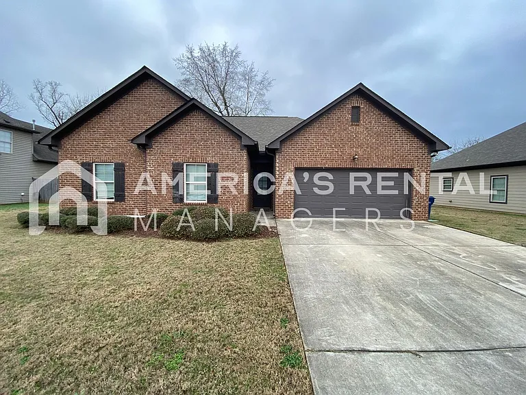 108 Falling Waters Ln — Photo 1