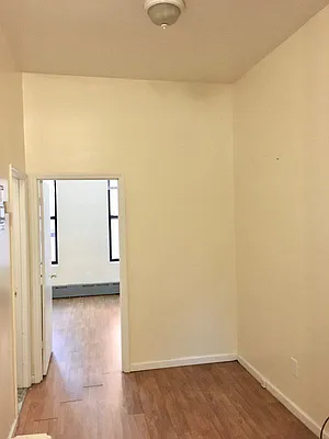 Rented by Bohemia Realty Group | media 13