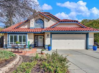 184 Pepperell Ct, Vacaville, CA 95688