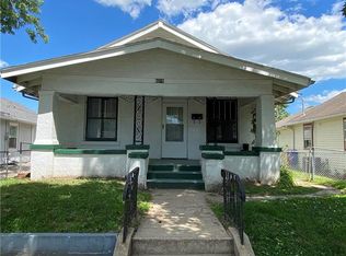 6215 Grant St, Saint Joseph, MO 64504