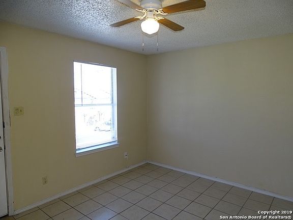 5th image of 1051 Gillette Blvd APT 302