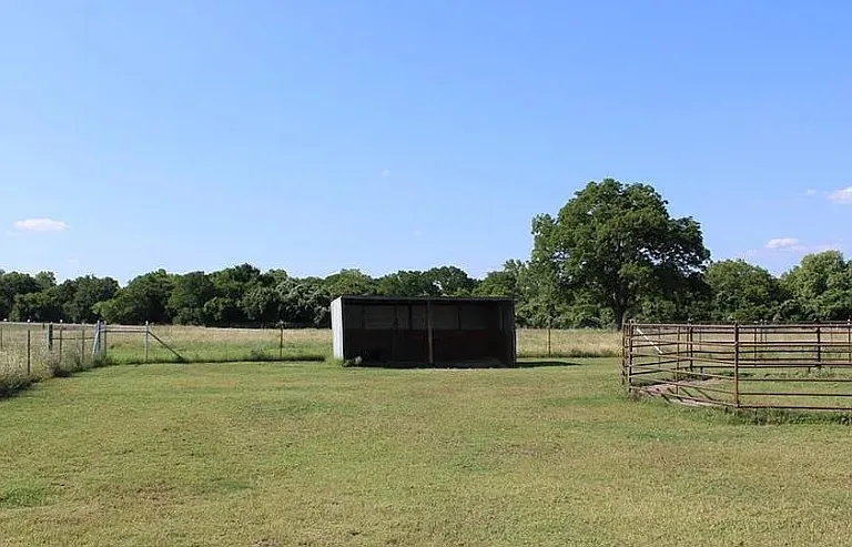 256 County Road 481 — Photo 5