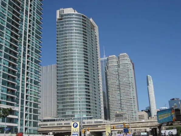 18 Yonge St Unit 1604, Toronto, ON M5E 1Z8