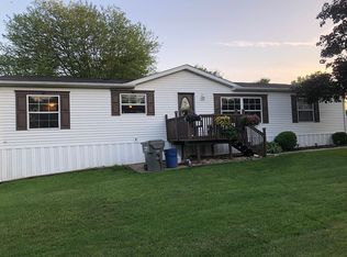 359 Bonnie Vue Dr, Cranberry Township, PA 16066