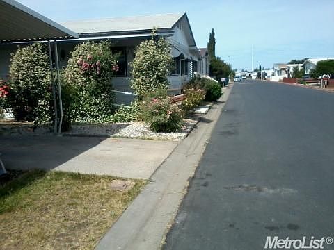 2nd image of 3502 Turnbridge Dr
