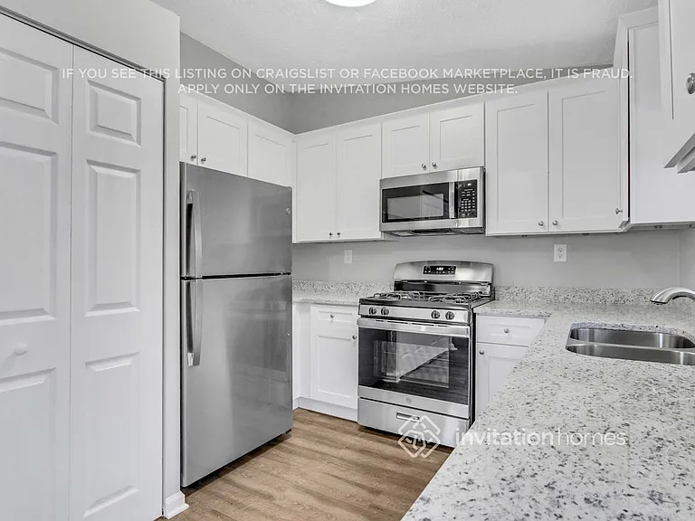 1459 Meadowlark Dr — Photo 12