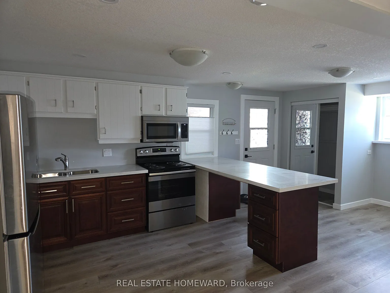 2 bed, $1,950 — Photo 3