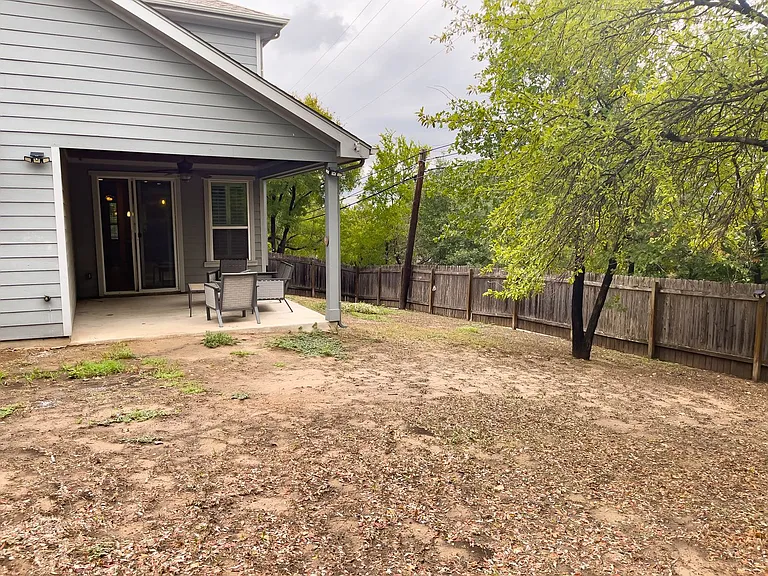 1511 Inglewood St — Photo 26