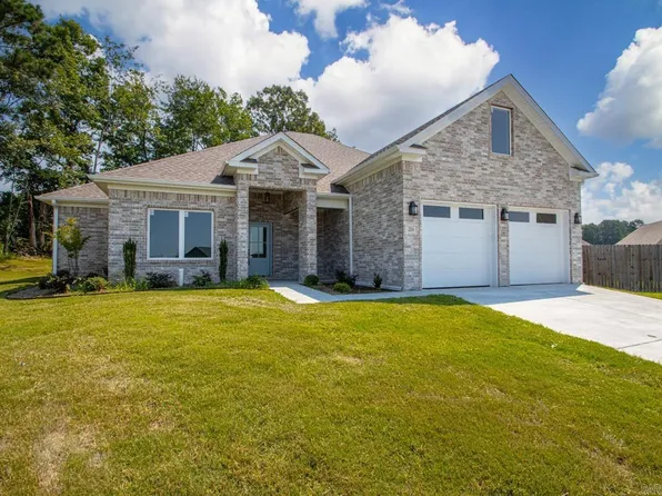 2116 Sable Oaks, Bryant, AR 72022