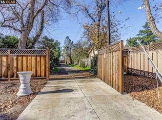 1282 Babel Ln, Concord, CA 94518