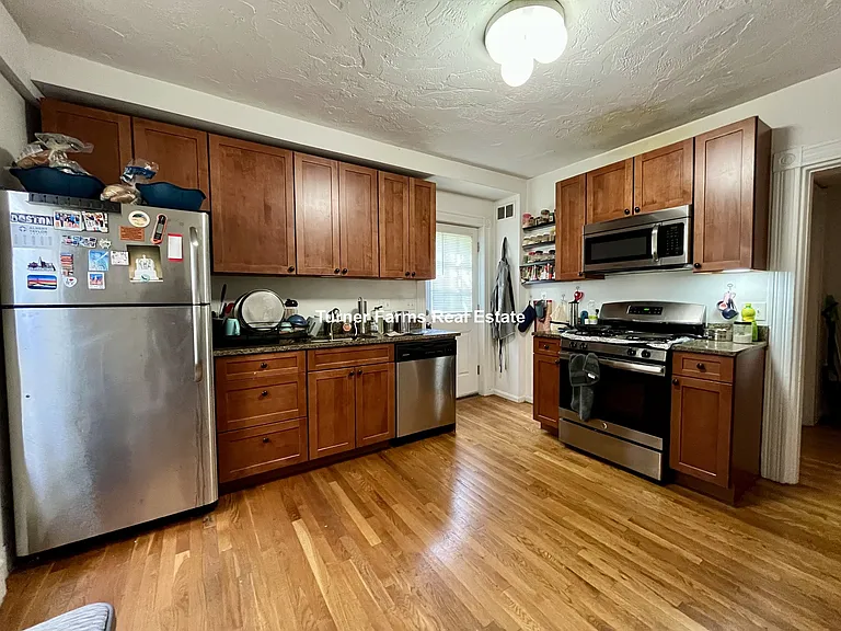 64 Murdock St #2F — Photo 7