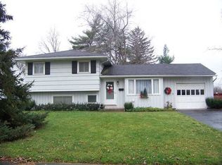 143 Vinedale Ave, Rochester, NY 14622