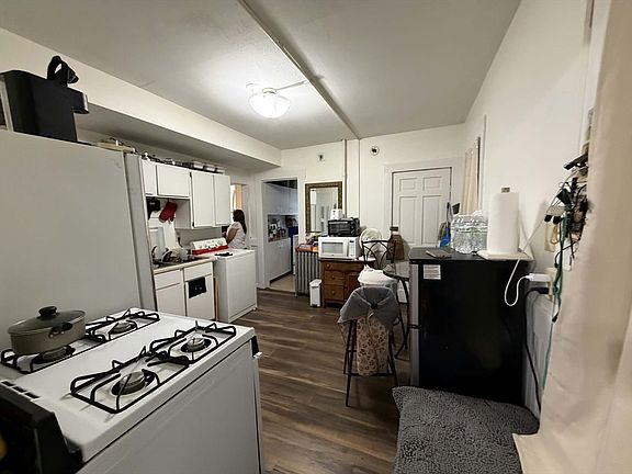 5th image of 414-416 Hillside Ave