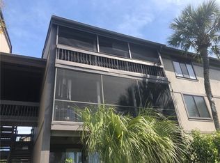652 Lake Villas Dr APT F, Altamonte Springs, FL 32701