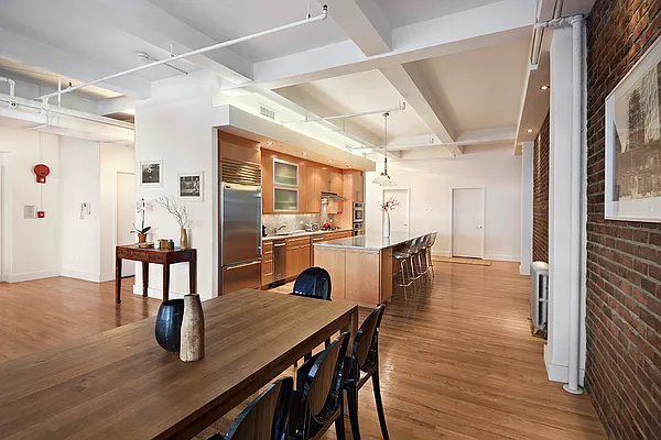 Rented by Stribling | media 27