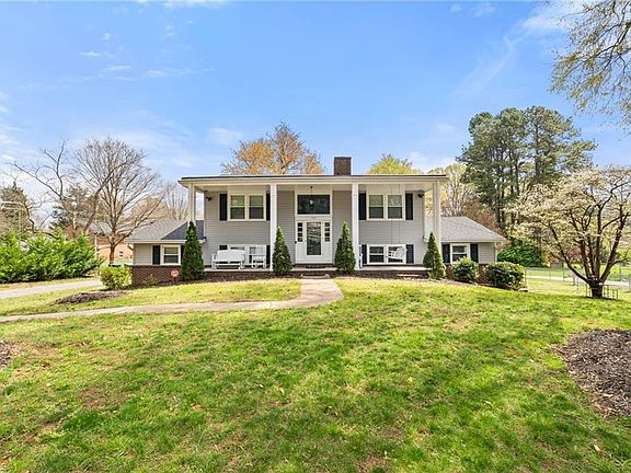 3rd image of 2110 Whitney Rd