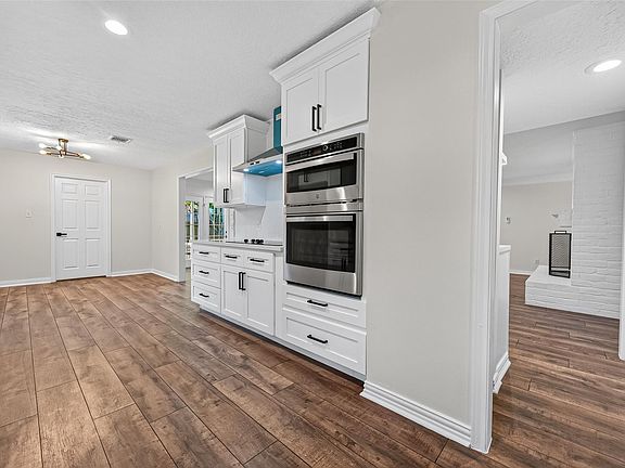 2nd image of 11723 Quail Creek Dr