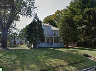 215 Summer St APT 3, Springfield, VT 05156