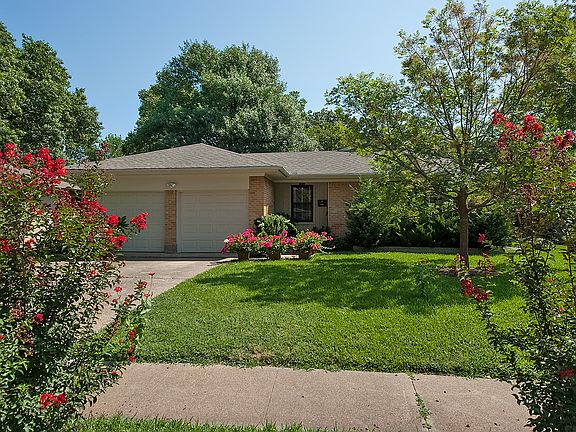 3rd image of 1912 Morningside Dr